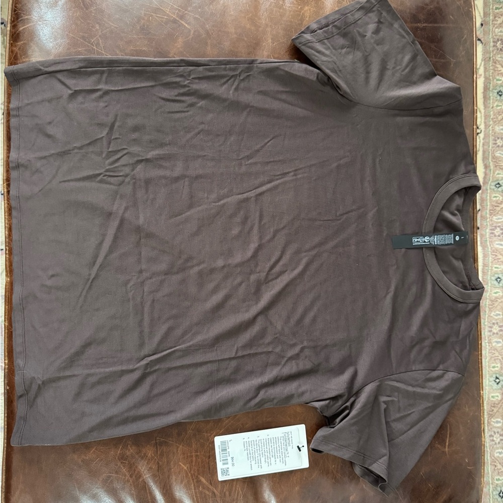 Lululemon Athletica Brown Short Sleeve Tee